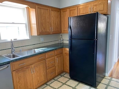 767 6th St, Secaucus, NJ 07094 - photo 4