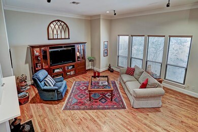 1315 Harold St, Houston, TX 77006 - photo 7