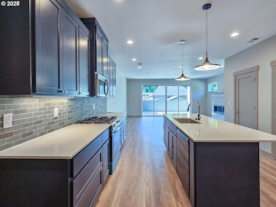 13290 SW Bradley Ln, Tigard, OR 97224 - photo 3