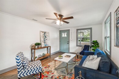 7213 Westinghouse Ave, Tampa, FL 33619 - photo 2