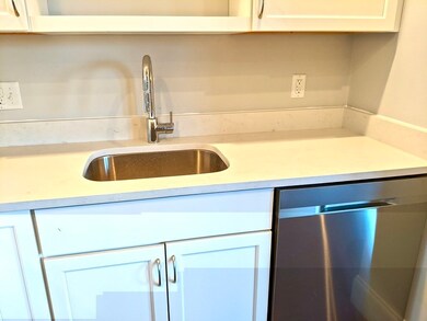 371 Main St unit 9, Woburn, MA 01801 - photo 3