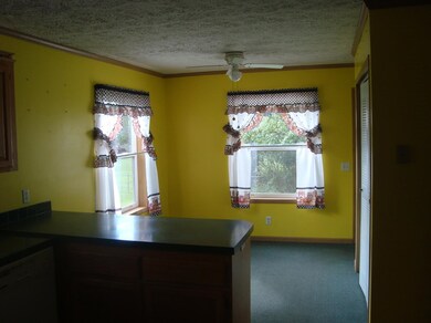 5467 N 200 E, La Porte, IN 46350 - photo 4