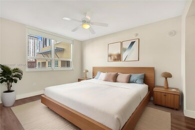 Cite on the Bay unit 605, Miami, FL 33137 - photo 5