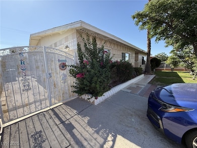 4567 S Nellis Blvd, Las Vegas, NV 89121 - photo 4