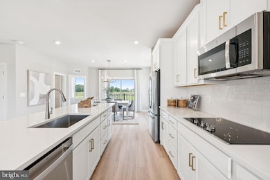 8632 Lovelace St, Manassas, VA 20109 - photo 7