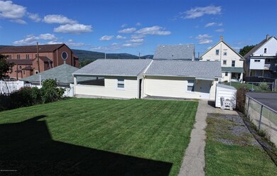 1302 Dartmouth St, Scranton, PA 18504 - photo 7