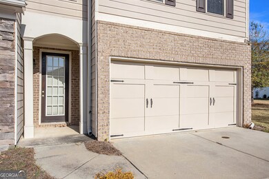 2426 Bellyard Dr, Buford, GA 30519 - photo 4