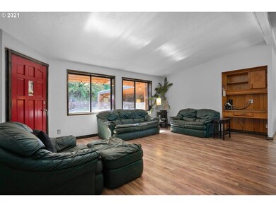 3543 Crooked Finger Rd NE, Scotts Mills, OR 97375 - photo 3