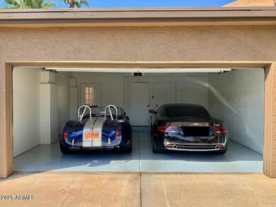 4446 E Camelback Rd unit 101, Phoenix, AZ 85018 - photo 3