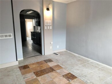 143 N 5th St, Allentown, PA 18102 - photo 2