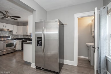 5166 Theodore St, Maple Heights, OH 44137 - photo 6