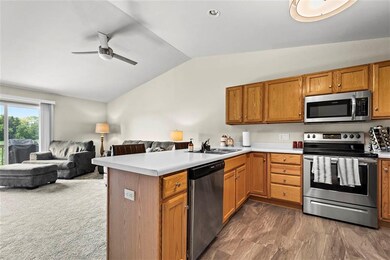 110 4th St, Brooklyn, WI 53521 - photo 7