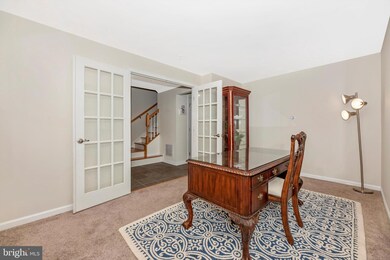 2055 Spring Run Cir, Frederick, MD 21702 - photo 3