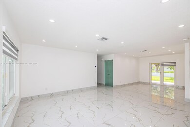 1070 SW 128th Dr, Davie, FL 33325 - photo 4