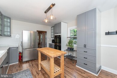 11946 Falls Rd, Cockeysville, MD 21030 - photo 4