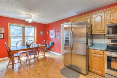 329 Shelton Rd, Manchester, TN 37355 - photo 7