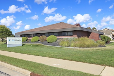 11-web-or-mls-3410 80th St, Kenosha, WI