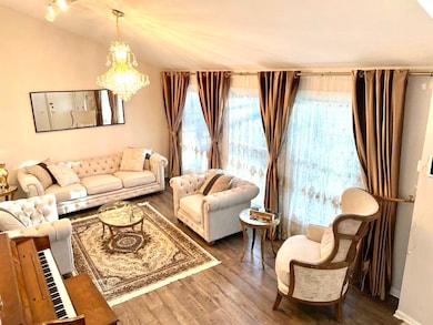 unlisted-address, Darien, IL 60561 - photo 2