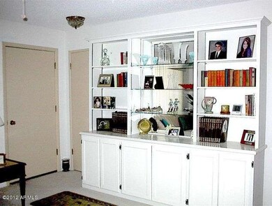 10521 bolivar wall unit
