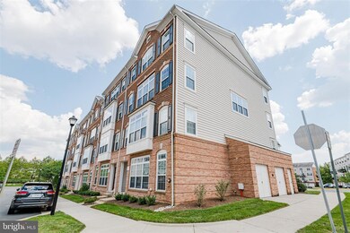 42589 Cardinal Trace Terrace, Ashburn, VA 20148 - photo 2