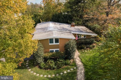 4116 Barberry Dr, Lafayette Hill, PA 19444 - photo 2