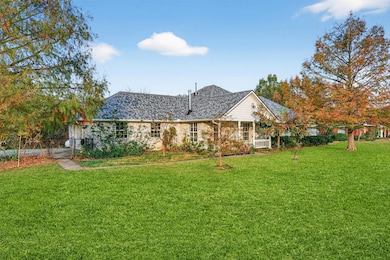 538 Lakewood Rd, Denison, TX 75020 - photo 4