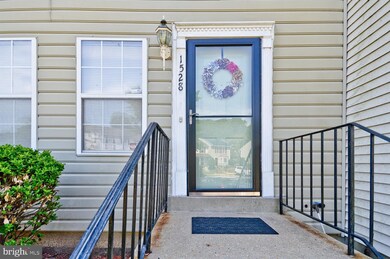 1528 Karen Blvd, District Heights, MD 20747 - photo 2