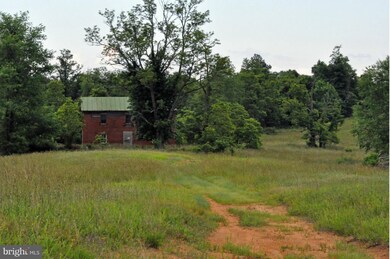 13104 Crest Hill Rd, Flint Hill, VA 22627 - photo 5