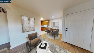 2005 San Jose Dr, Antioch, CA 94509 - photo 2