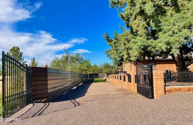 110 Nighthawk Ave, Bisbee, AZ 85603 - photo 4