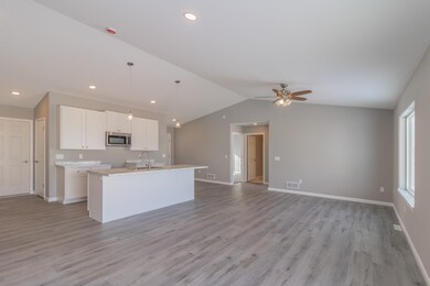 2285 Young Dr, Waupaca, WI 54981 - photo 6