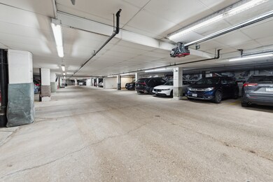 Princeton Club unit 306, Glenview, IL 60026 - photo 4