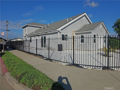 403 E 131st St, Los Angeles, CA 90061 - photo 2