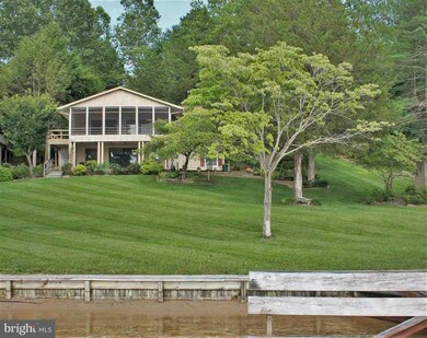 217 Lakeview Cir, Louisa, VA 23093 - photo 4