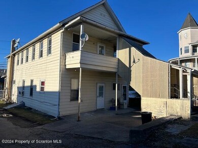 624 S Main St, Old Forge, PA 18518 - photo 2