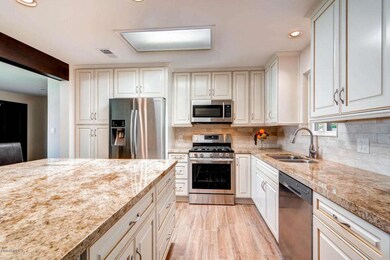 Kitchen 3