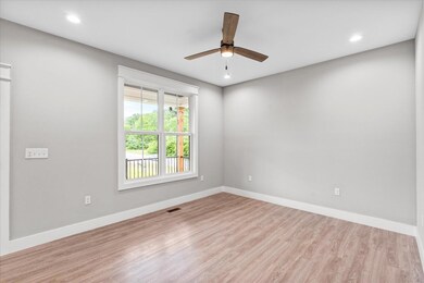 07-115 Sandras Way-7