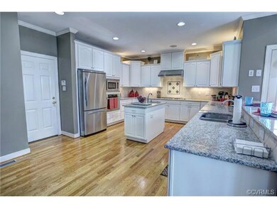 Gas cooking, prep sink in island
