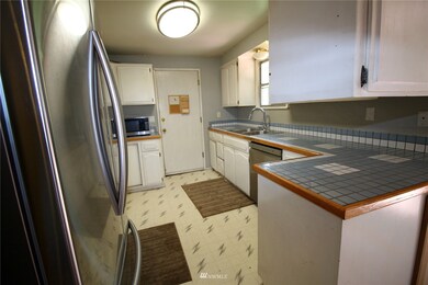 101 W Intercity Ave, Everett, WA 98204 - photo 7