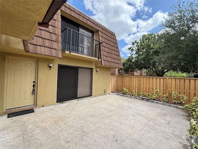 5341 Bamboo Ct unit 418, Orlando, FL 32811 - photo 3