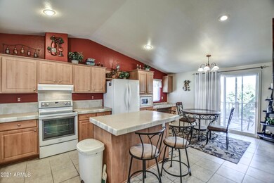 KITCHEN 6