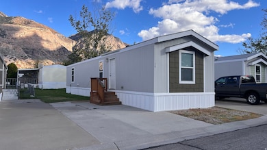 Manufactured / mobile home with a mountain view