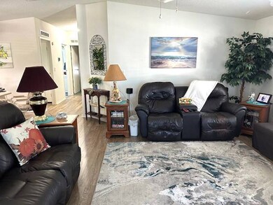 641 E Hook & Sinker Dr, Avon Park, FL 33825 - photo 4