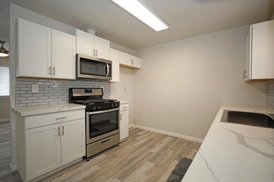 2551 Shasta View Dr, Redding, CA 96002 - photo 3