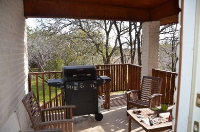 1519 Marlton St, San Marcos, TX 78666 - photo 6