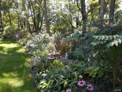 2454 Steeplechase Dr unit 2, Macungie, PA 18062 - photo 7