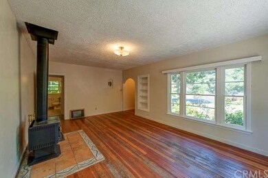 727 W 4th Ave, Chico, CA 95926 - photo 6