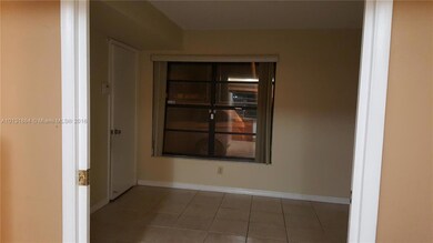 Large Den which could be used as room