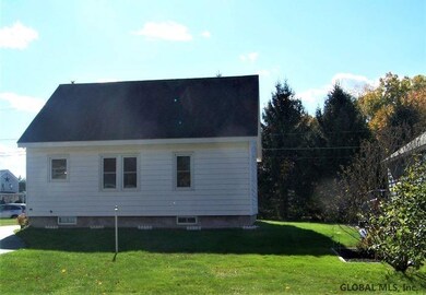 27 Heath St, Corinth, NY 12822 - photo 6