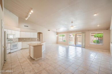 Kitchen/Family